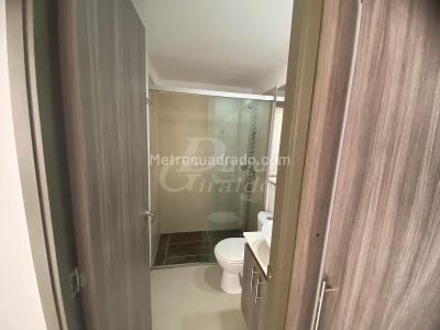 Apartamento de 3 alcobas en arriendo en San Antonio De Pereira, Rionegro, 76 m² · foto 12 de 16