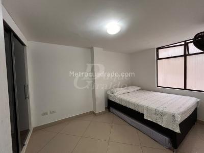 Apartamento de 3 alcobas en arriendo en Conquistadores, Medellín, 150 m² · foto 6 de 13