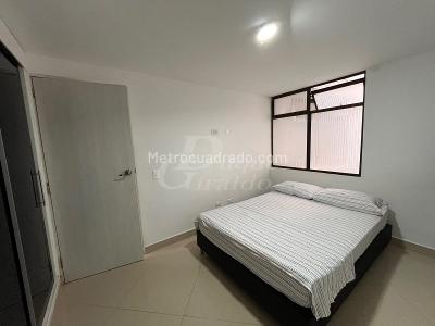 Apartamento de 3 alcobas en arriendo en Conquistadores, Medellín, 150 m² · foto 7 de 13