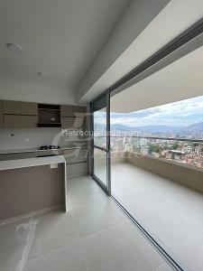 Apartamento en venta en Alto De Las Flores, Sabaneta · foto 4 de 18