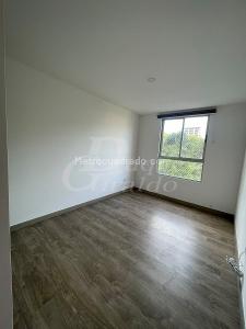 Apartamento de 3 alcobas en venta en Aves Marias, Sabaneta, 84 m² · foto 6 de 16
