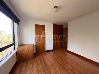 Apartamento de 4 alcobas en arriendo en El Poblado, Medellín, 200 m² · foto 20 de 20