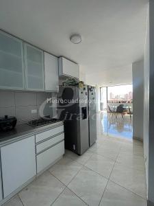 Apartamento en venta en Villa Hermosa, Medellín · foto 8 de 20