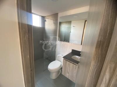 Apartamento de 3 alcobas en arriendo en Barro Blanco, Rionegro, 70 m² · foto 4 de 9