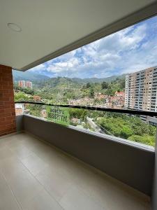 Apartamento en venta en El Salado, Envigado · foto 8 de 17