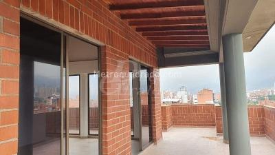 Apartamento de 4 alcobas en arriendo en Laureles, Medellín, 220 m² · foto 15 de 20