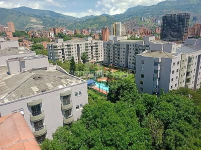 Apartamento de 4 alcobas en arriendo en Laureles, Medellín, 220 m² · foto 20 de 20