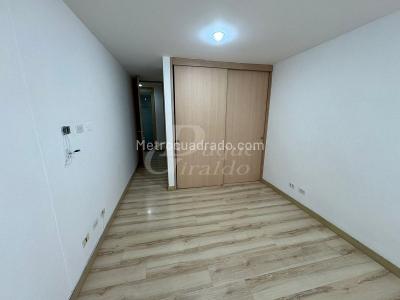 Apartamento de 2 alcobas en arriendo en Loma El Escobero, Envigado, 66 m² · foto 10 de 14