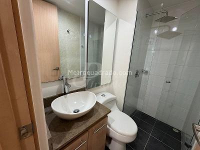 Apartamento de 2 alcobas en arriendo en Loma El Escobero, Envigado, 66 m² · foto 11 de 14
