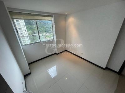 Apartamento de 3 alcobas en arriendo en San Jose, Sabaneta, 85 m² · foto 19 de 20