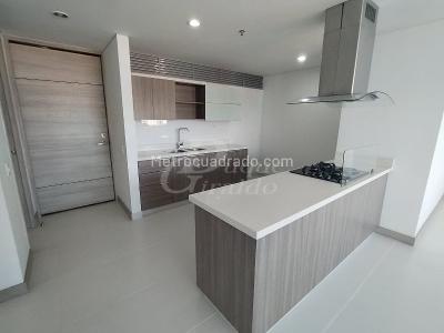 Apartamento de 2 alcobas en arriendo en El Poblado, Medellín, 90 m² · foto 5 de 16