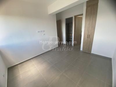Apartamento de 2 alcobas en arriendo en Barro Blanco, Rionegro, 68 m² · foto 8 de 14
