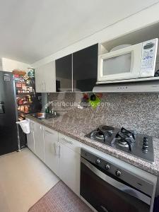 Apartamento de 3 alcobas en venta en La Doctora, Sabaneta, 77 m² · foto 3 de 15