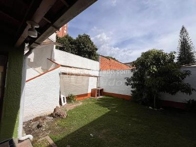 Casa de 5 alcobas en venta en Los Colores, Medellín, 450 m² · foto 16 de 20