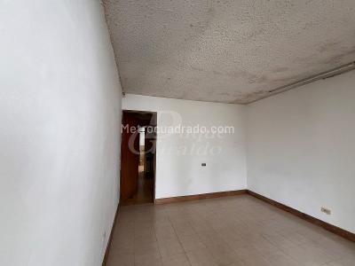 Casa de 5 alcobas en venta en Los Colores, Medellín, 450 m² · foto 20 de 20