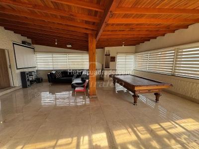 Apartamento en venta en El Tesoro, Medellín · foto 19 de 20