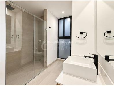 Apartamento en venta en El Poblado, Medellín · foto 17 de 20