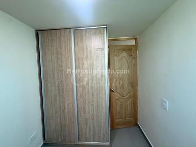 Apartamento en arriendo en Alto Bonito, Rionegro · foto 7 de 13