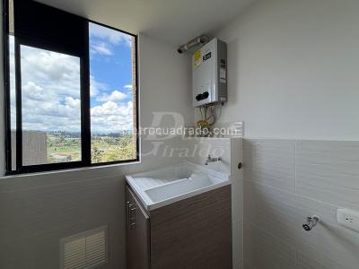 Apartamento de 2 alcobas en arriendo en Cimarrona, Rionegro, 46 m² · foto 5 de 11