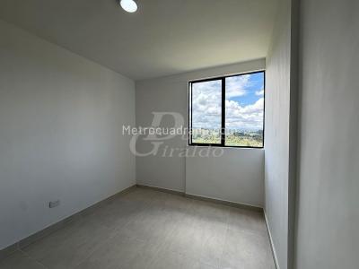 Apartamento de 2 alcobas en arriendo en Cimarrona, Rionegro, 46 m² · foto 6 de 11