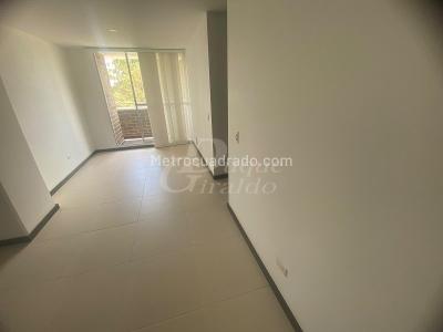Apartamento de 3 alcobas en arriendo en San Antonio De Pereira, Rionegro, 76 m² · foto 2 de 16