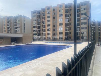 Apartamento de 2 alcobas en venta en Cimarrona, Rionegro, 46 m² · foto 3 de 10