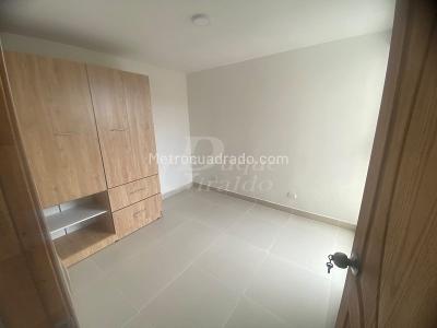Apartamento de 2 alcobas en venta en Cimarrona, Rionegro, 46 m² · foto 4 de 10