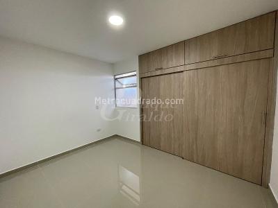 Apartamento de 2 alcobas en arriendo en La Catolica, Rionegro, 71 m² · foto 10 de 17