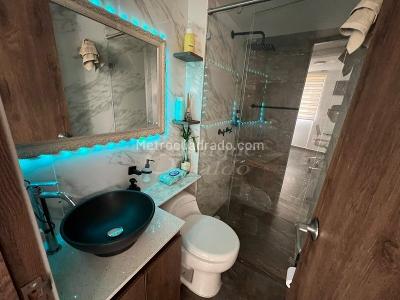 Apartamento de 2 alcobas en venta en Cimarrona, Rionegro, 49 m² · foto 10 de 20