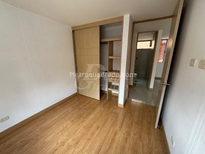 Apartamento de 3 alcobas en arriendo en Camino Verde, Envigado, 96 m² · foto 6 de 16