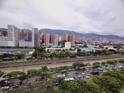 Apartamento en arriendo en Guayabal, Medellín · foto 15 de 20