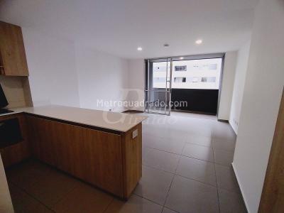 Apartamento en arriendo en Guayabal, Medellín · foto 3 de 20