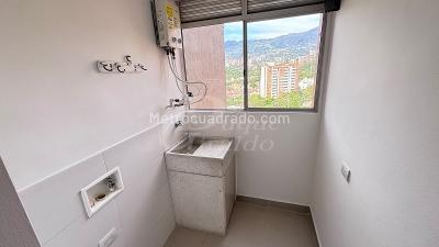 Apartamento de 3 alcobas en arriendo en Señorial, Envigado, 85 m² · foto 3 de 11