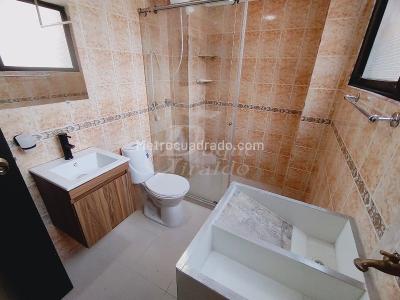 Apartaestudio en arriendo en Belen, Medellín, 30 m² · foto 8 de 15