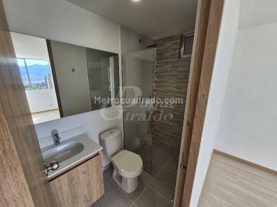 Apartamento de 3 alcobas en arriendo en Camino Verde, Envigado, 80 m² · foto 3 de 16