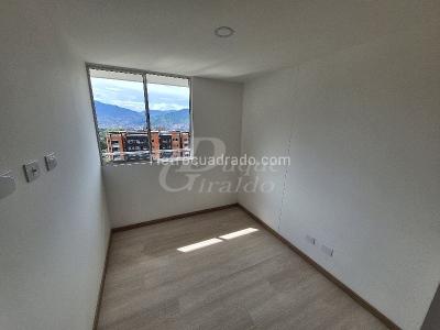 Apartamento de 3 alcobas en arriendo en Camino Verde, Envigado, 80 m² · foto 12 de 16