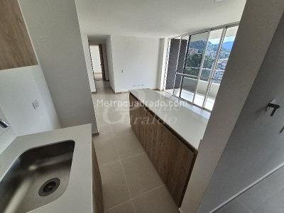 Apartamento de 3 alcobas en arriendo en Camino Verde, Envigado, 80 m² · foto 13 de 16
