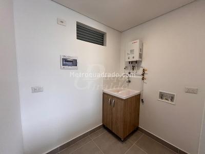 Apartaestudio en arriendo en Ciudad Del Rio, Medellín, 40 m² · foto 7 de 11