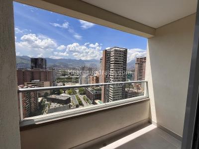 Apartaestudio en arriendo en Ciudad Del Rio, Medellín, 40 m² · foto 9 de 11