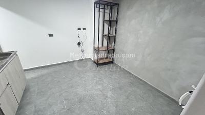 Apartaestudio en arriendo en El Dorado, Envigado, 35 m² · foto 2 de 3