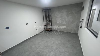 Apartaestudio en arriendo en El Dorado, Envigado, 35 m² · foto 2 de 3
