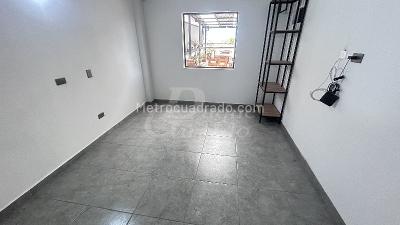 Apartaestudio en arriendo en El Dorado, Envigado, 35 m² · foto 2 de 3