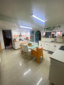 Apartamento de 4 alcobas en venta en El Poblado, Medellín, 425 m² · foto 4 de 14