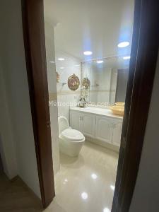 Apartamento de 4 alcobas en venta en El Poblado, Medellín, 425 m² · foto 9 de 14