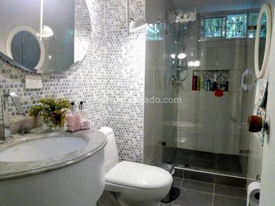 Apartamento de 3 alcobas en venta en El Poblado, Medellín, 155 m² · foto 3 de 14