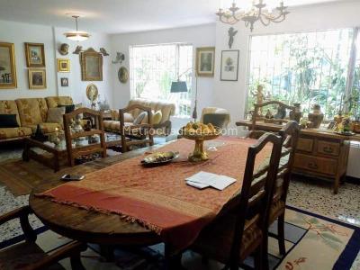 Apartamento de 3 alcobas en venta en El Poblado, Medellín, 155 m² · foto 5 de 14