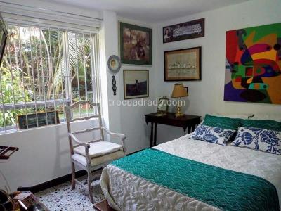 Apartamento de 3 alcobas en venta en El Poblado, Medellín, 155 m² · foto 12 de 14