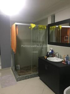 Apartamento en venta en El Poblado, Medellín · foto 17 de 20