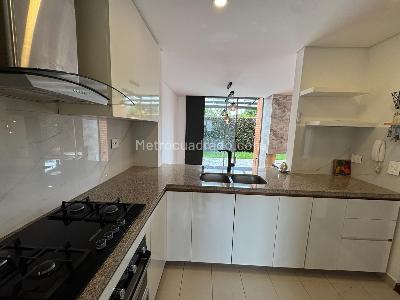 Casa de 3 alcobas en venta en Camino De Arrayanes, Bogotá, 160 m² · foto 4 de 20