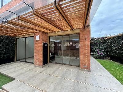 Casa de 3 alcobas en venta en Mora Verde Etapa 1, Bogotá, 176 m² · foto 4 de 20
